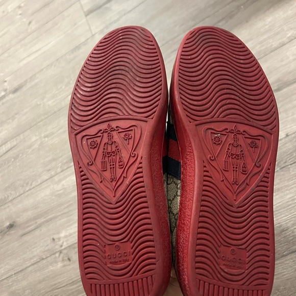 AUTHENTIC MENS GUCCI SNEAKERS - Picture 5 of 5